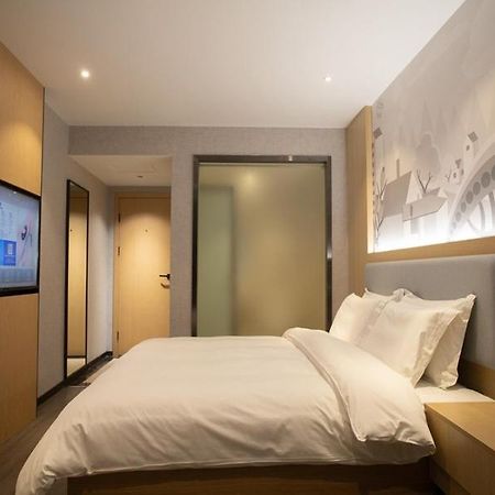 Thank Inn Chain Hotel Hunan Huaihua Hecheng District South High Speed Rail Station Exterior photo